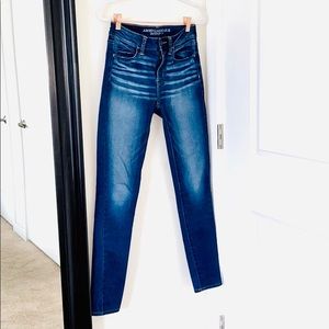 American Eagle Outfitters Jeans | Size: US 2
